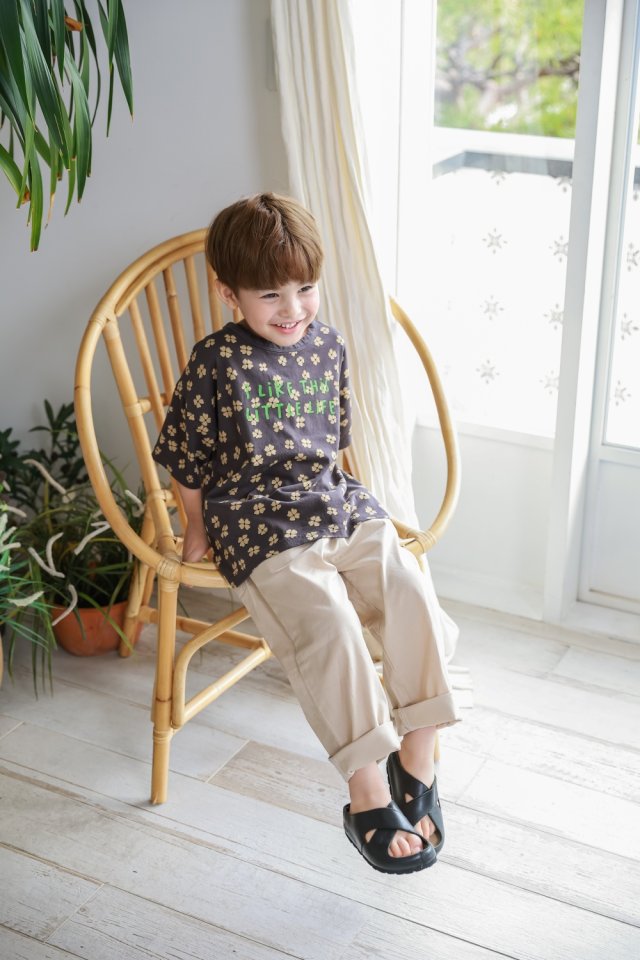 Little Life Flower Tee | Charcoal
