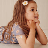 Mel Tee | Daisy Blue
