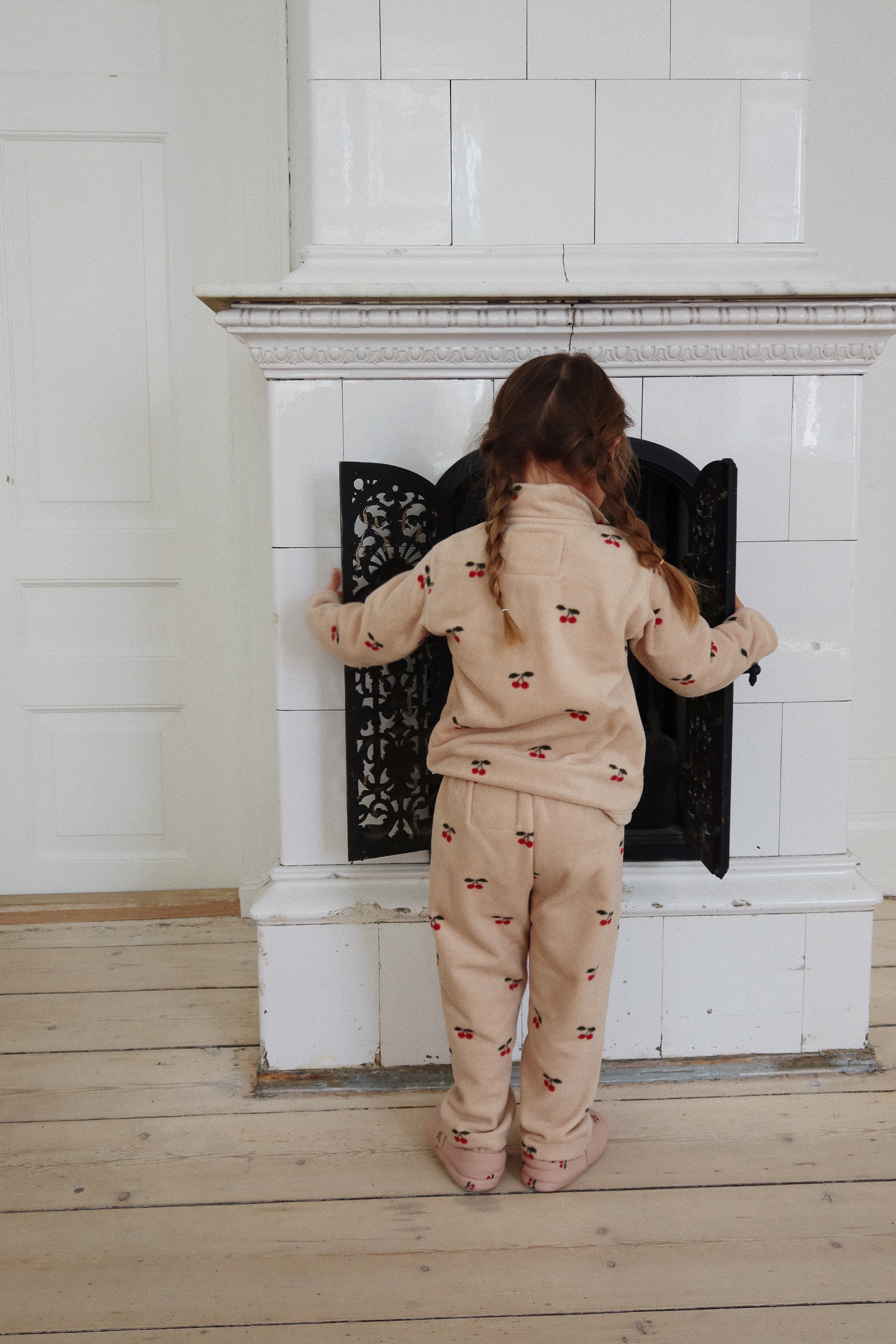 Tavi Fleece Pants | Cherry