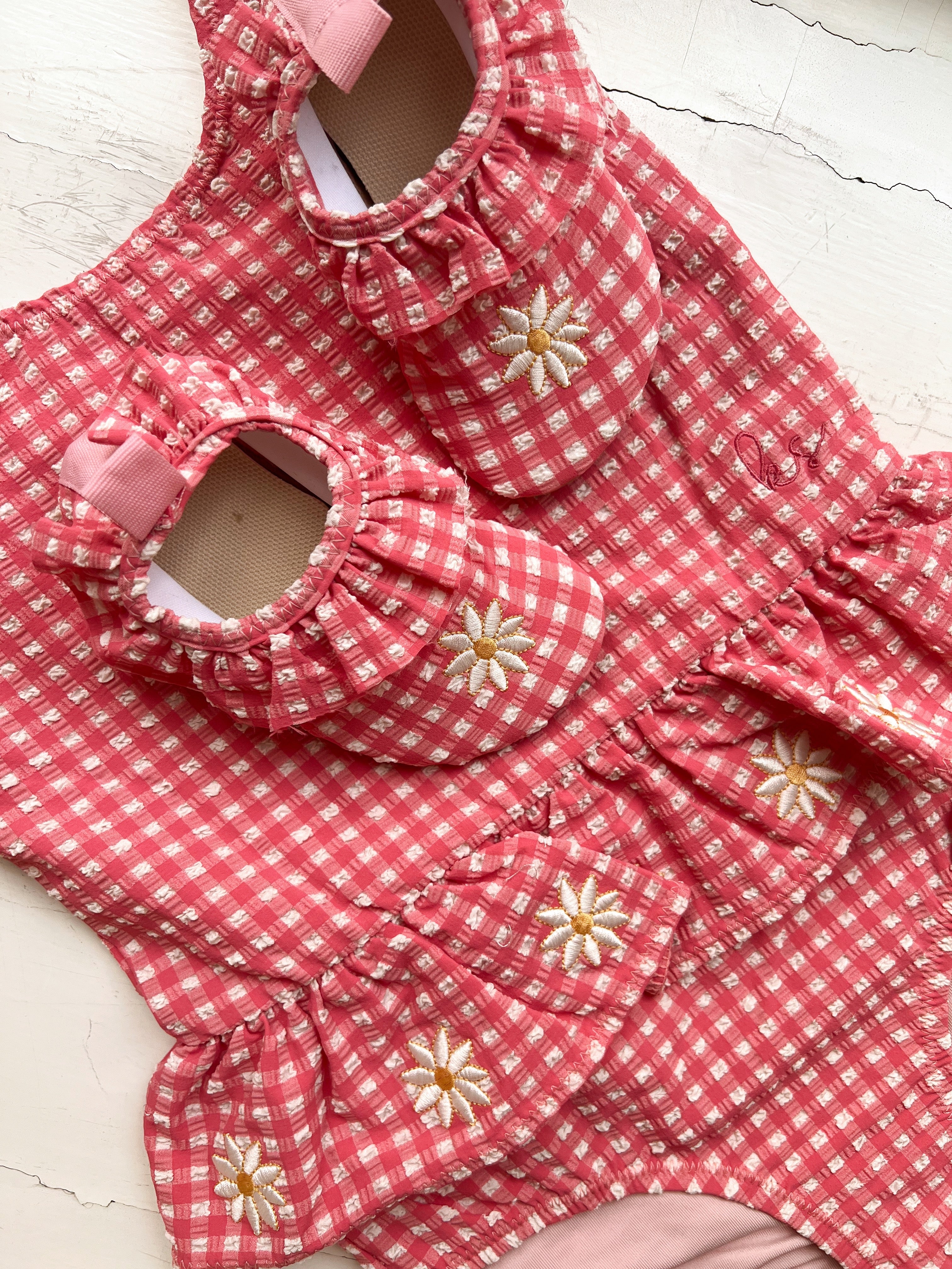 Manuca Frill Swim Shoes - Desert Rose
