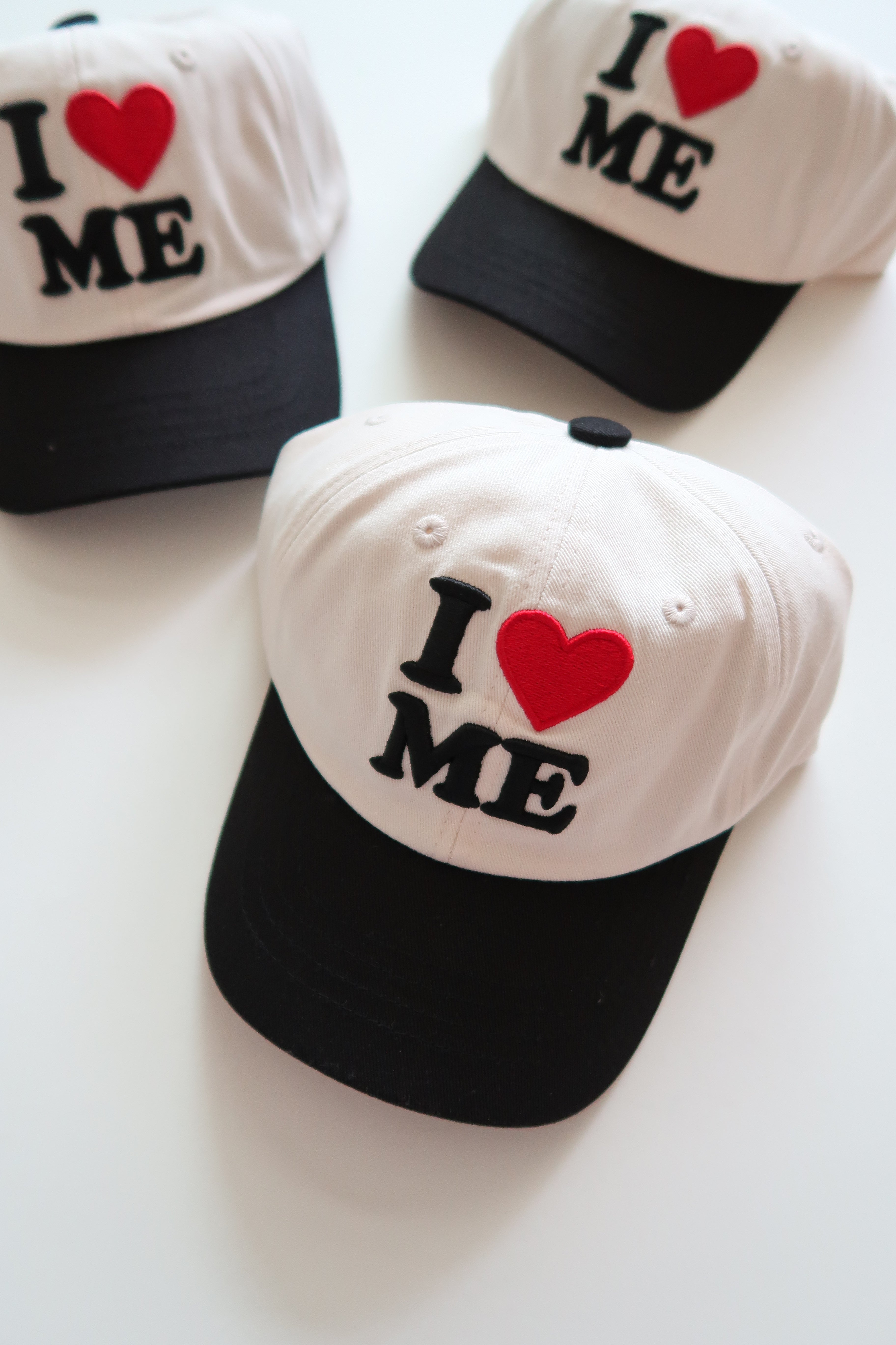 I ❤️ Me Cap