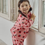 Strawberry Fleece Set | Pink