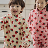 Strawberry Fleece Set | Cream