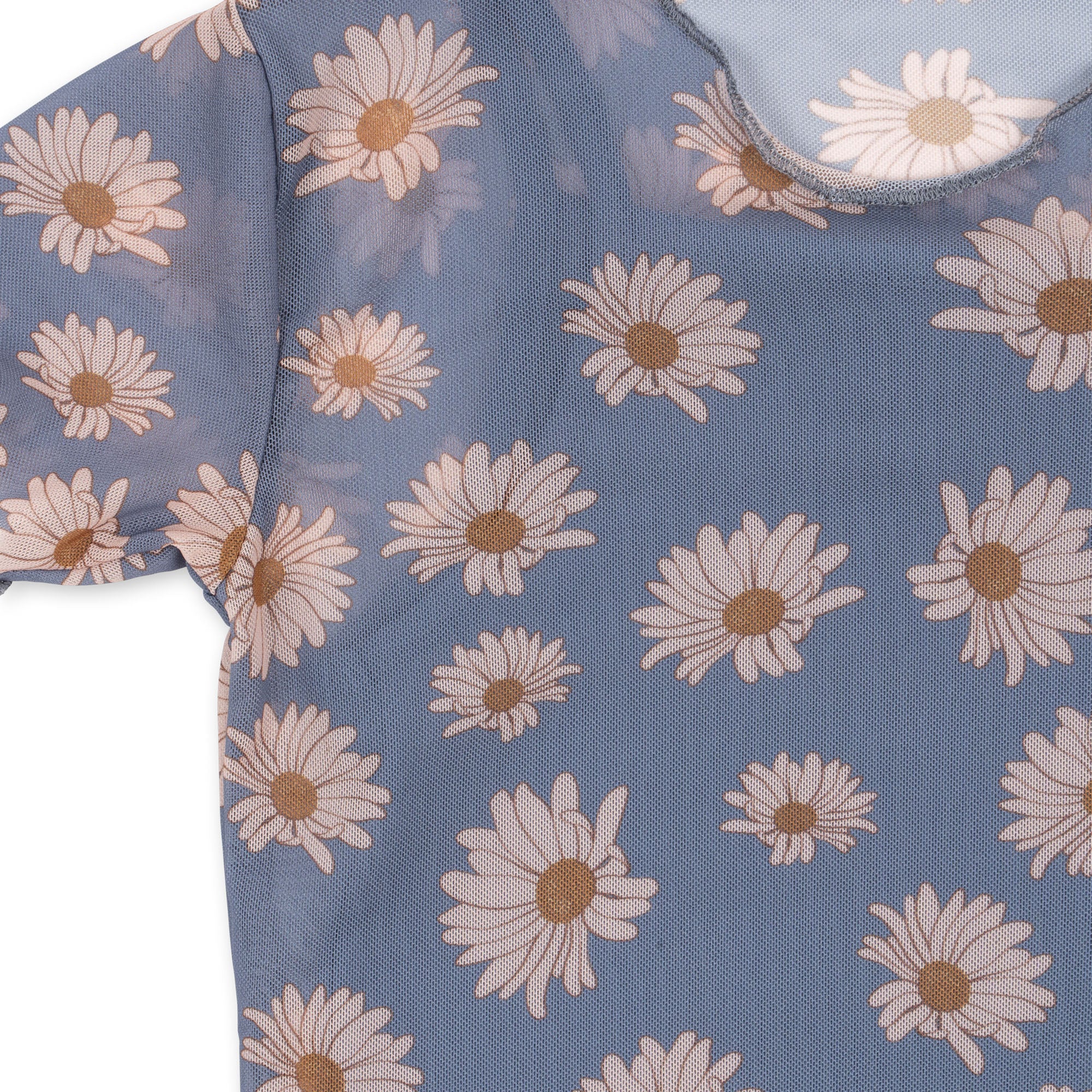 Mel Tee | Daisy Blue