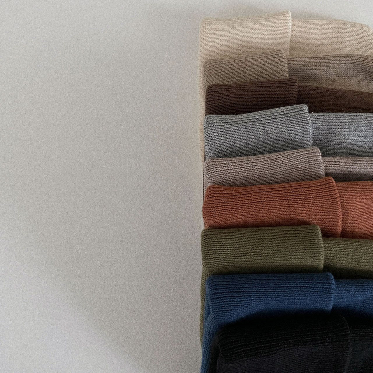 The Classic Beanie - 9 Colors