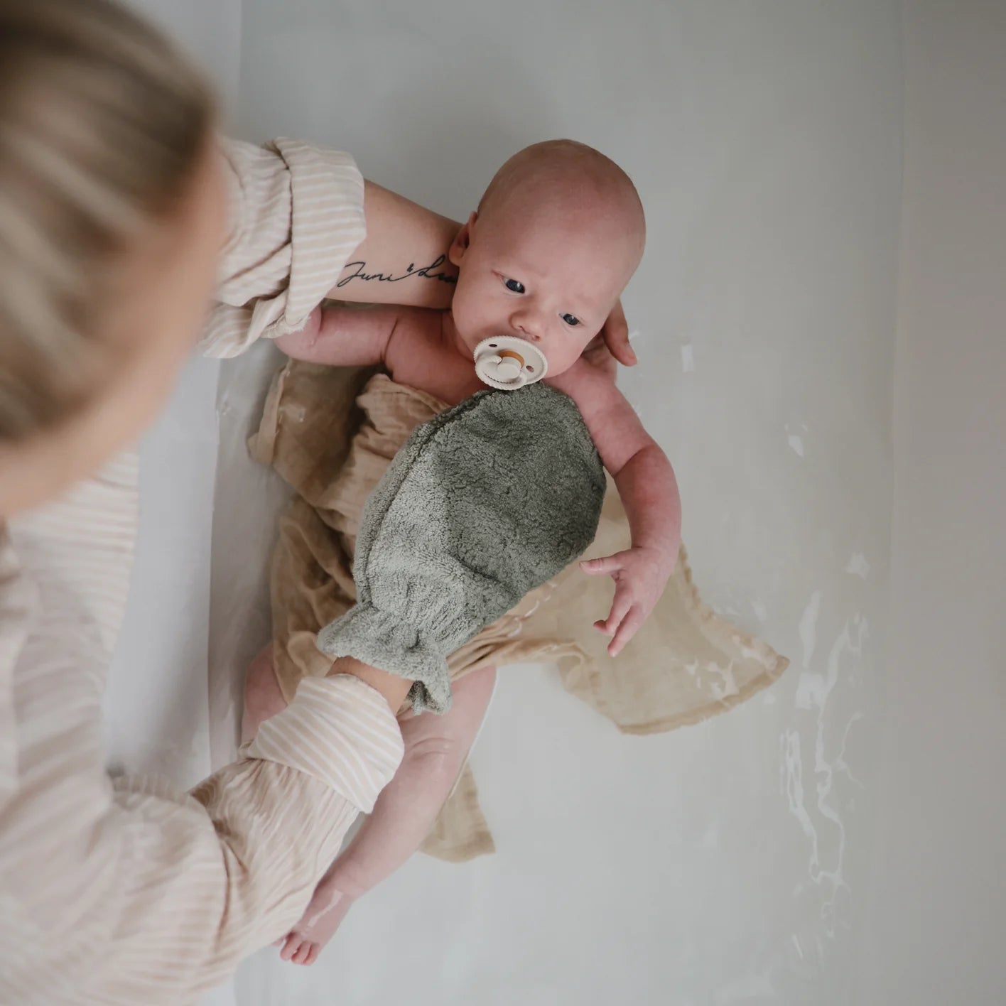 Organic Cotton Bath Mitt | Moss